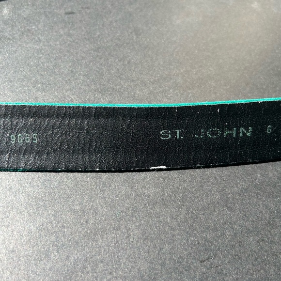VTG St. John Teal Suede Belt with Gold Accents & Enamel Buckle | size 6 - Picture 8 of 12